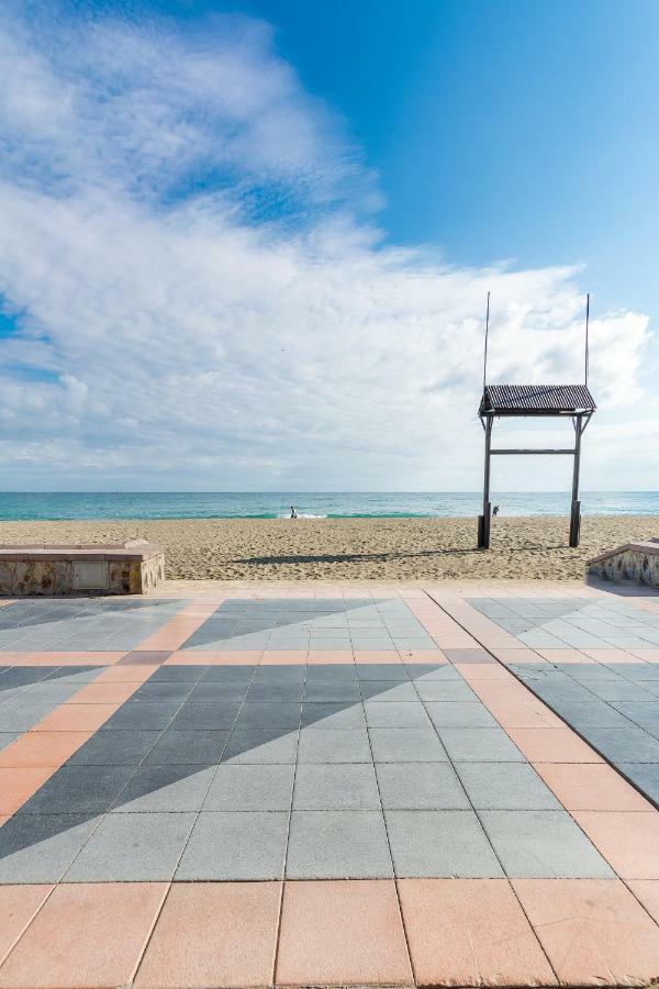 Sf Carihuela Luxury Suite Torremolinos Kültér fotó