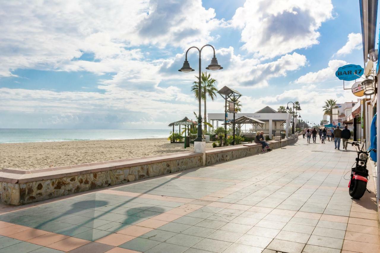 Sf Carihuela Luxury Suite Torremolinos Kültér fotó